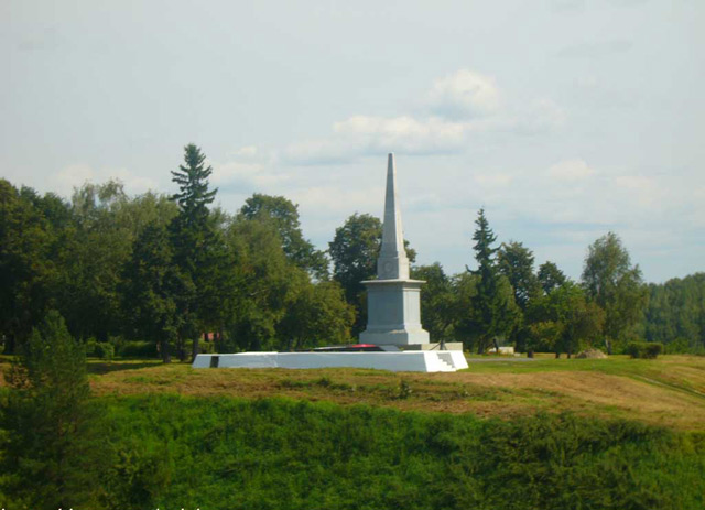 Памятник близ города Тобольск